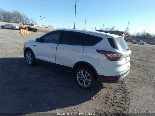 Photo 2 VIN: 1FMCU9GD5HUB05776 - FORD ESCAPE 