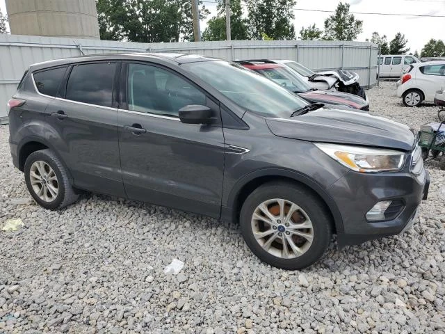 Photo 3 VIN: 1FMCU9GD5HUB38146 - FORD ESCAPE SE 