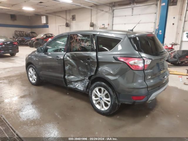 Photo 2 VIN: 1FMCU9GD5HUB70997 - FORD ESCAPE 