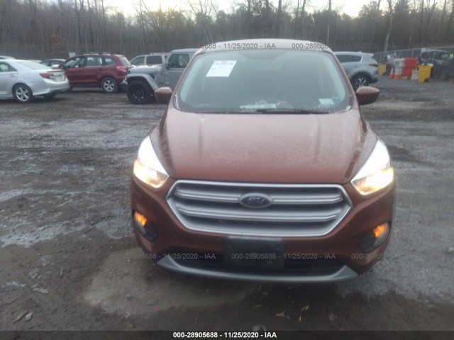 Photo 5 VIN: 1FMCU9GD5HUC81145 - FORD ESCAPE 