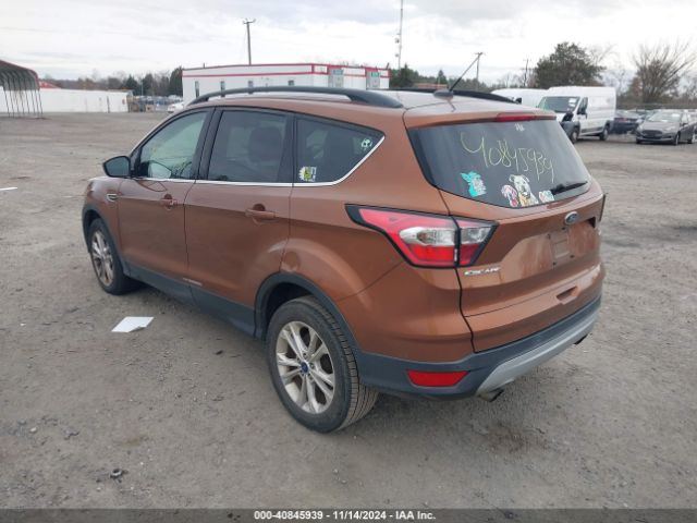 Photo 2 VIN: 1FMCU9GD5HUD99485 - FORD ESCAPE 