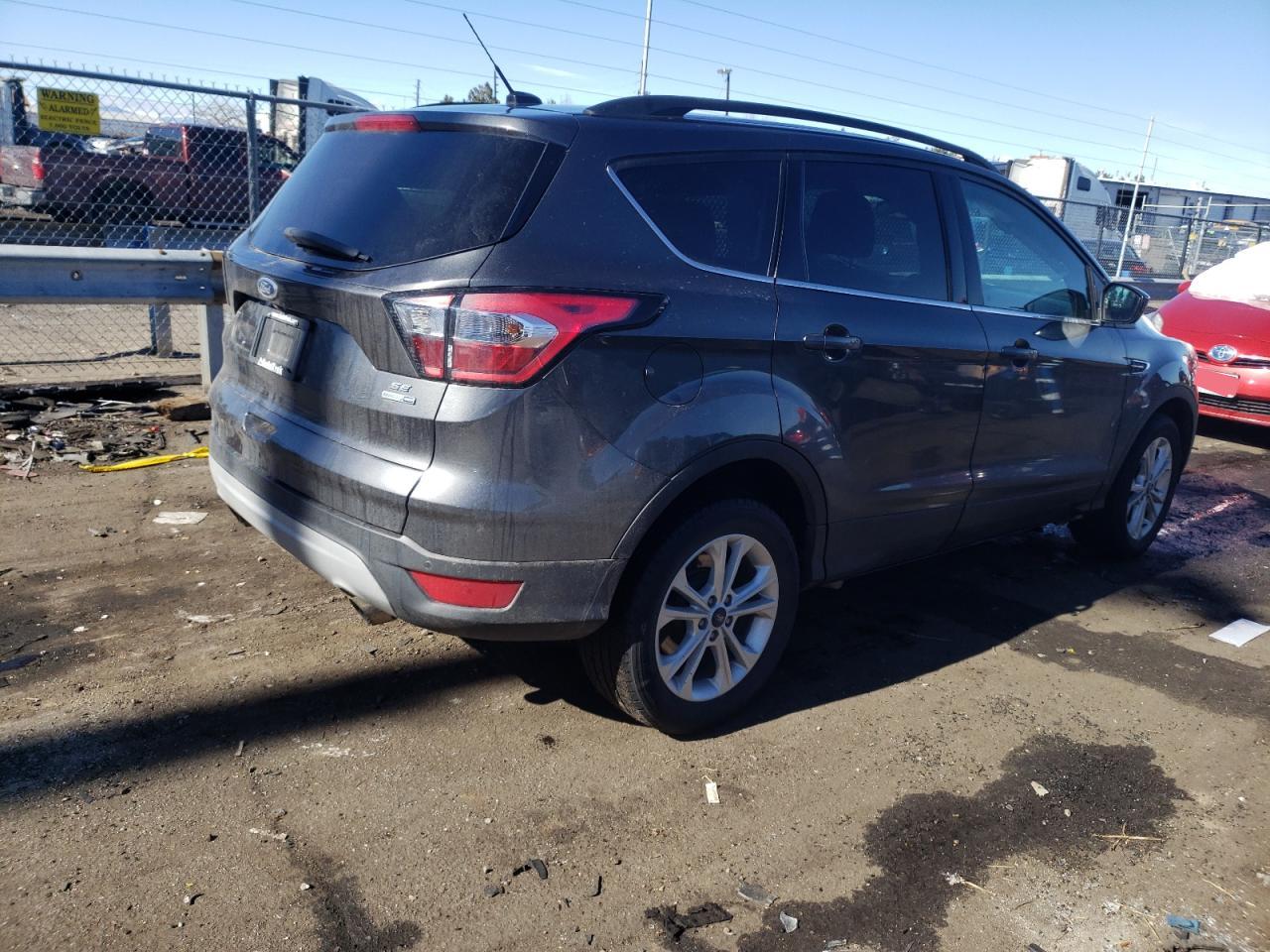 Photo 2 VIN: 1FMCU9GD5HUE17709 - FORD ESCAPE 