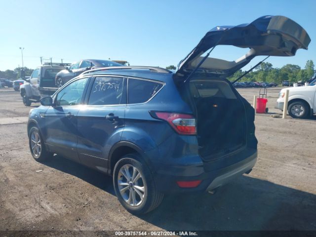 Photo 2 VIN: 1FMCU9GD5JUA18496 - FORD ESCAPE 