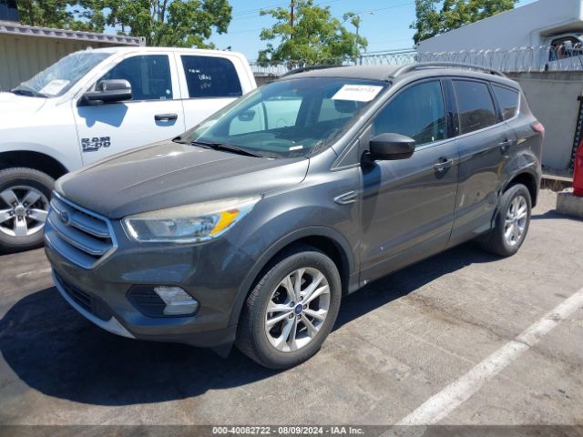 Photo 1 VIN: 1FMCU9GD5JUA44032 - FORD ESCAPE 