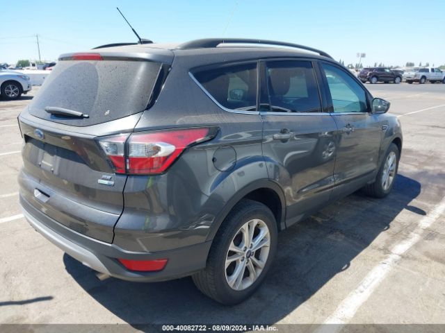 Photo 3 VIN: 1FMCU9GD5JUA44032 - FORD ESCAPE 