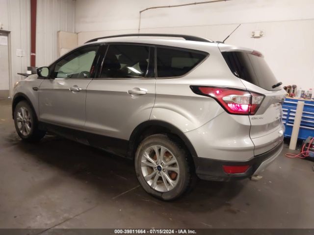 Photo 2 VIN: 1FMCU9GD5JUA73322 - FORD ESCAPE 