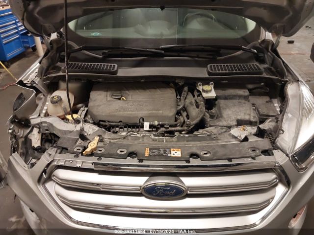 Photo 9 VIN: 1FMCU9GD5JUA73322 - FORD ESCAPE 