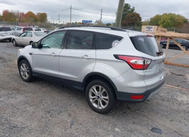 Photo 2 VIN: 1FMCU9GD5JUA87995 - FORD ESCAPE 