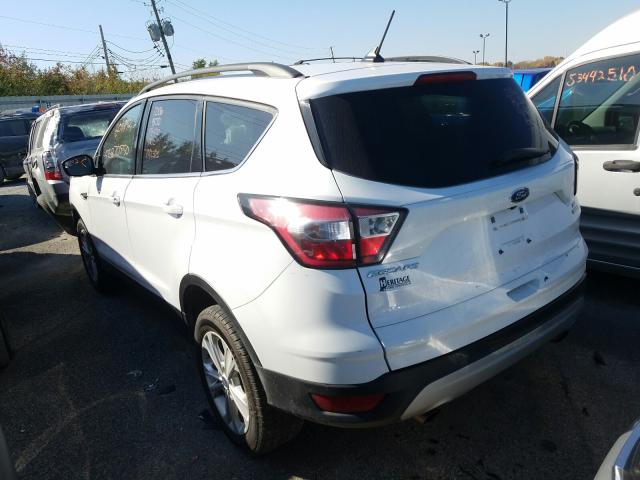 Photo 2 VIN: 1FMCU9GD5JUB08411 - FORD ESCAPE SE 