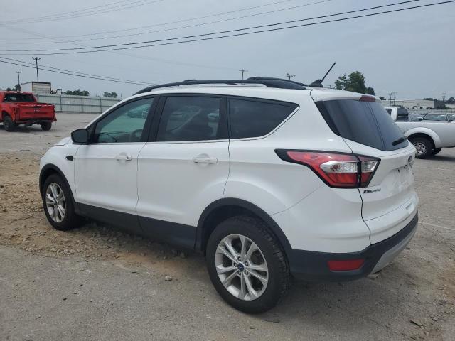 Photo 1 VIN: 1FMCU9GD5JUB17027 - FORD ESCAPE SE 