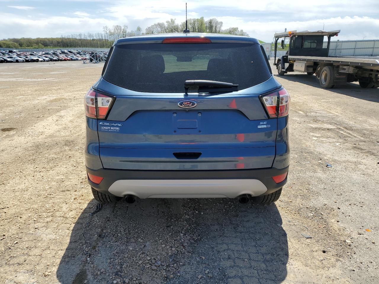 Photo 5 VIN: 1FMCU9GD5JUB17528 - FORD ESCAPE 