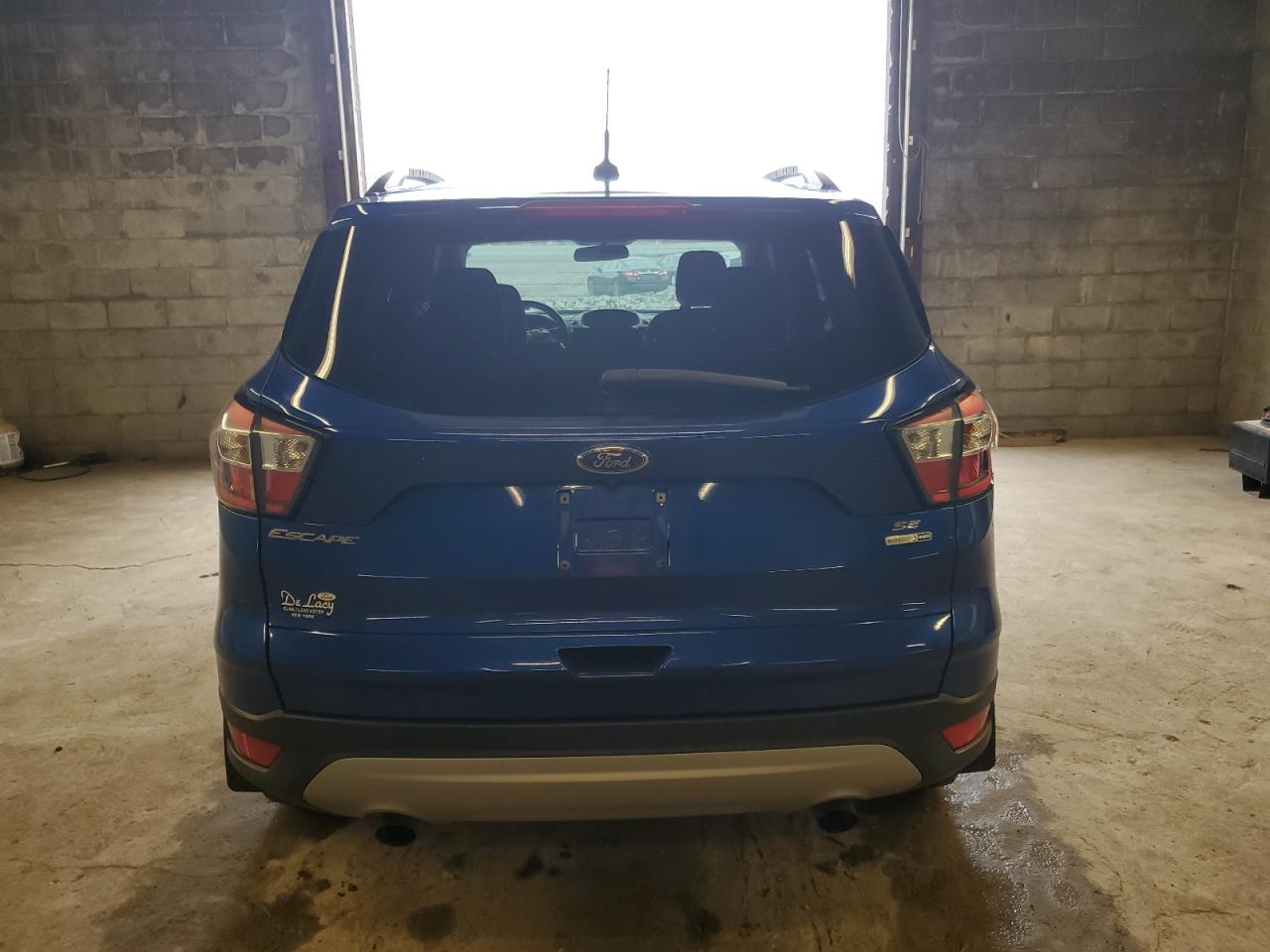 Photo 5 VIN: 1FMCU9GD5JUB94058 - FORD ESCAPE 