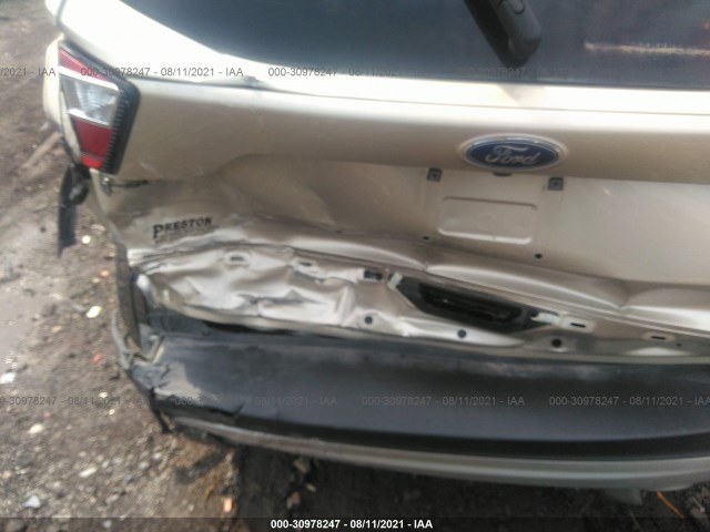 Photo 5 VIN: 1FMCU9GD5JUC29438 - FORD ESCAPE 