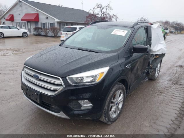 Photo 1 VIN: 1FMCU9GD5JUC56333 - FORD ESCAPE 