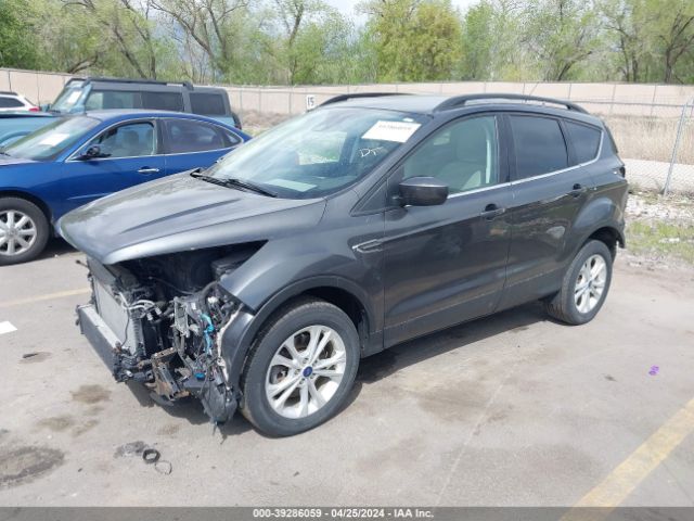 Photo 1 VIN: 1FMCU9GD5JUD07815 - FORD ESCAPE 