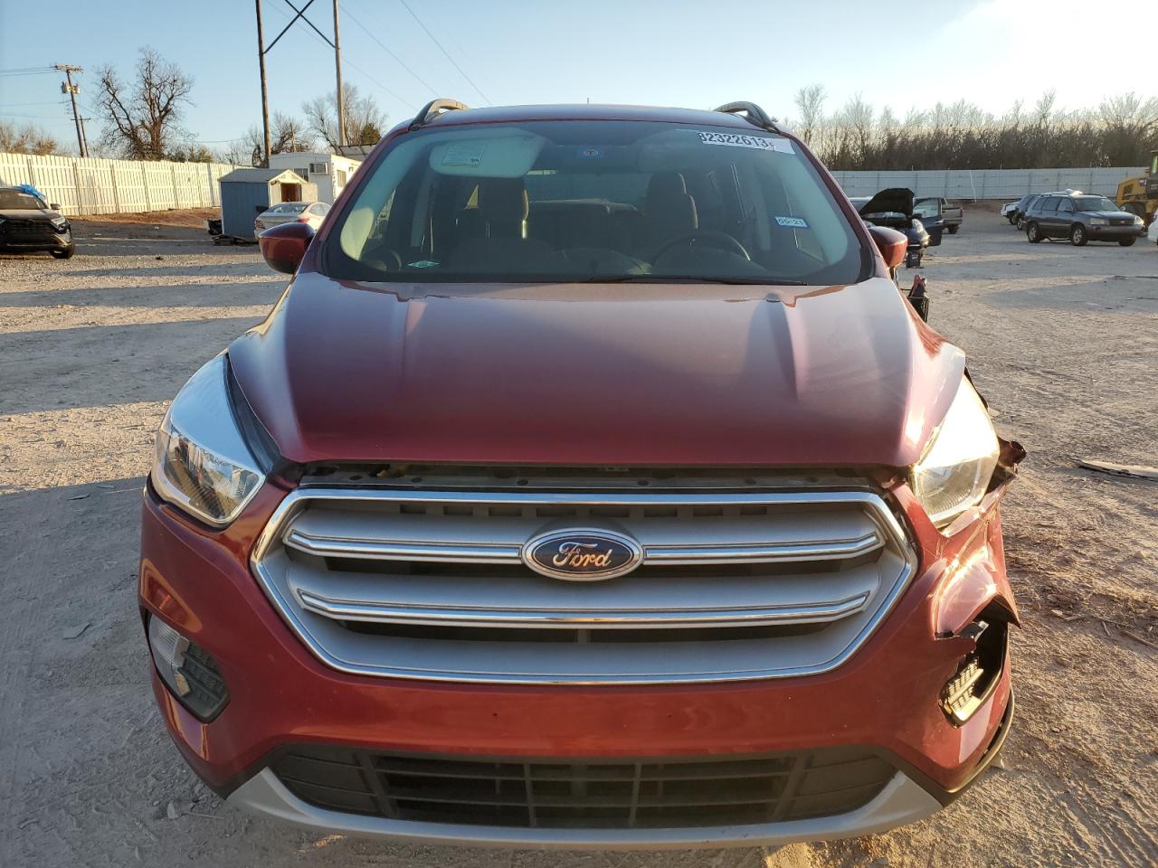 Photo 4 VIN: 1FMCU9GD5JUD58182 - FORD ESCAPE 