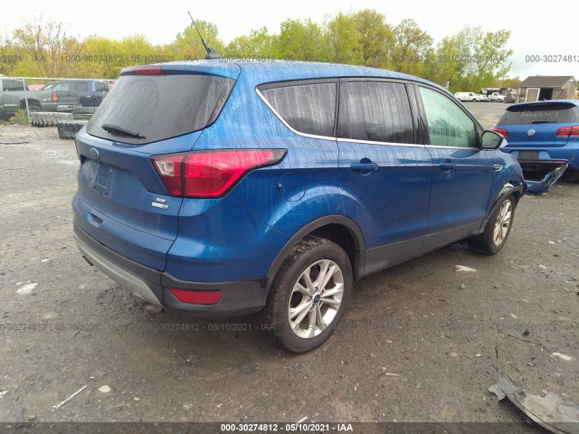 Photo 3 VIN: 1FMCU9GD5KUA06690 - FORD ESCAPE 