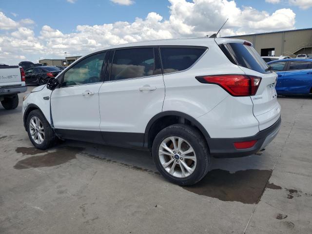 Photo 1 VIN: 1FMCU9GD5KUA21495 - FORD ESCAPE SE 