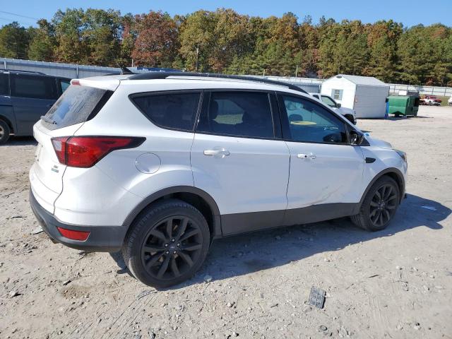 Photo 2 VIN: 1FMCU9GD5KUA30603 - FORD ESCAPE SE 