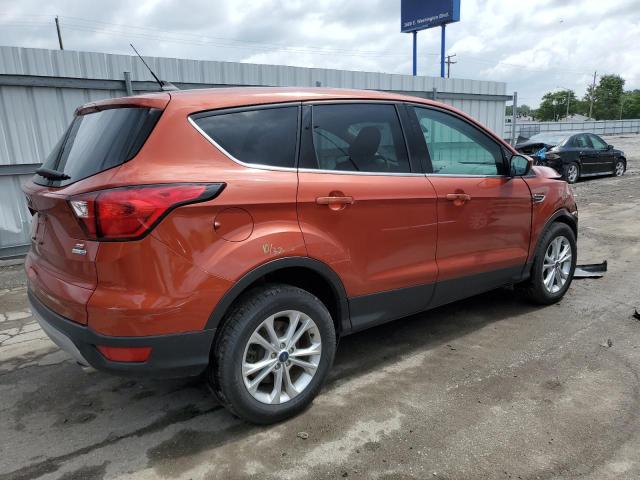 Photo 2 VIN: 1FMCU9GD5KUA33503 - FORD ESCAPE SE 