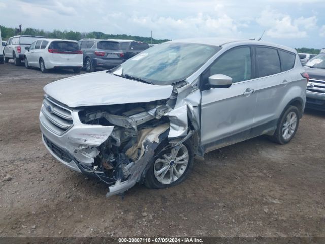 Photo 1 VIN: 1FMCU9GD5KUA69675 - FORD ESCAPE 