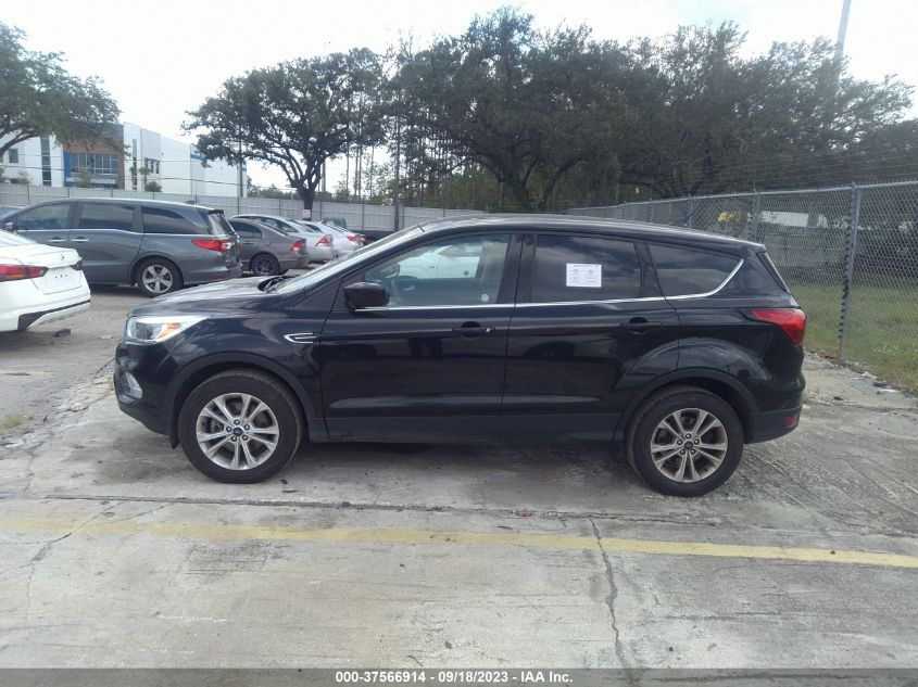 Photo 13 VIN: 1FMCU9GD5KUC00295 - FORD ESCAPE 