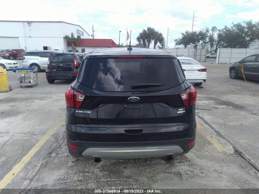 Photo 15 VIN: 1FMCU9GD5KUC00295 - FORD ESCAPE 