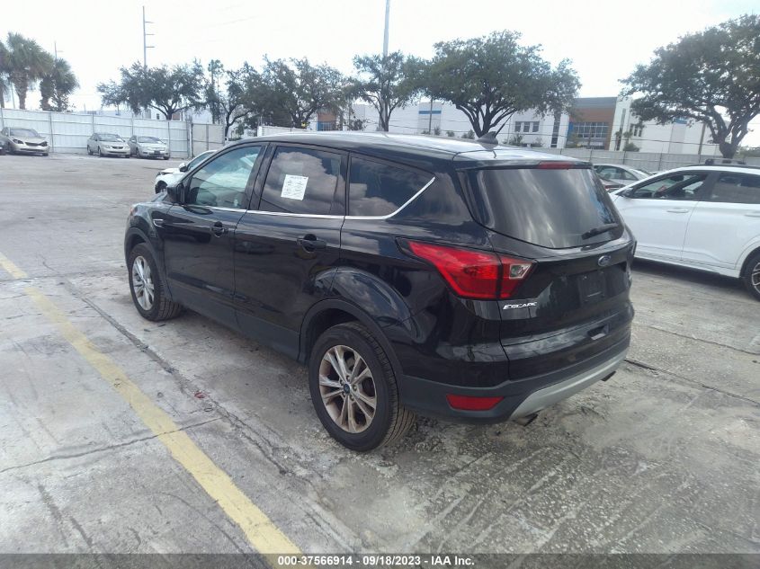 Photo 2 VIN: 1FMCU9GD5KUC00295 - FORD ESCAPE 