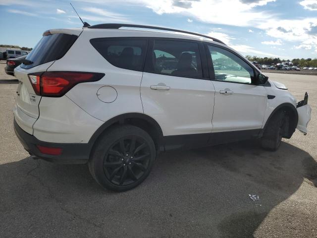 Photo 2 VIN: 1FMCU9GD5KUC17954 - FORD ESCAPE SE 