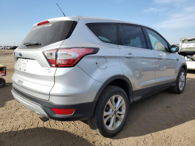 Photo 2 VIN: 1FMCU9GD6HUB15572 - FORD ESCAPE SE 