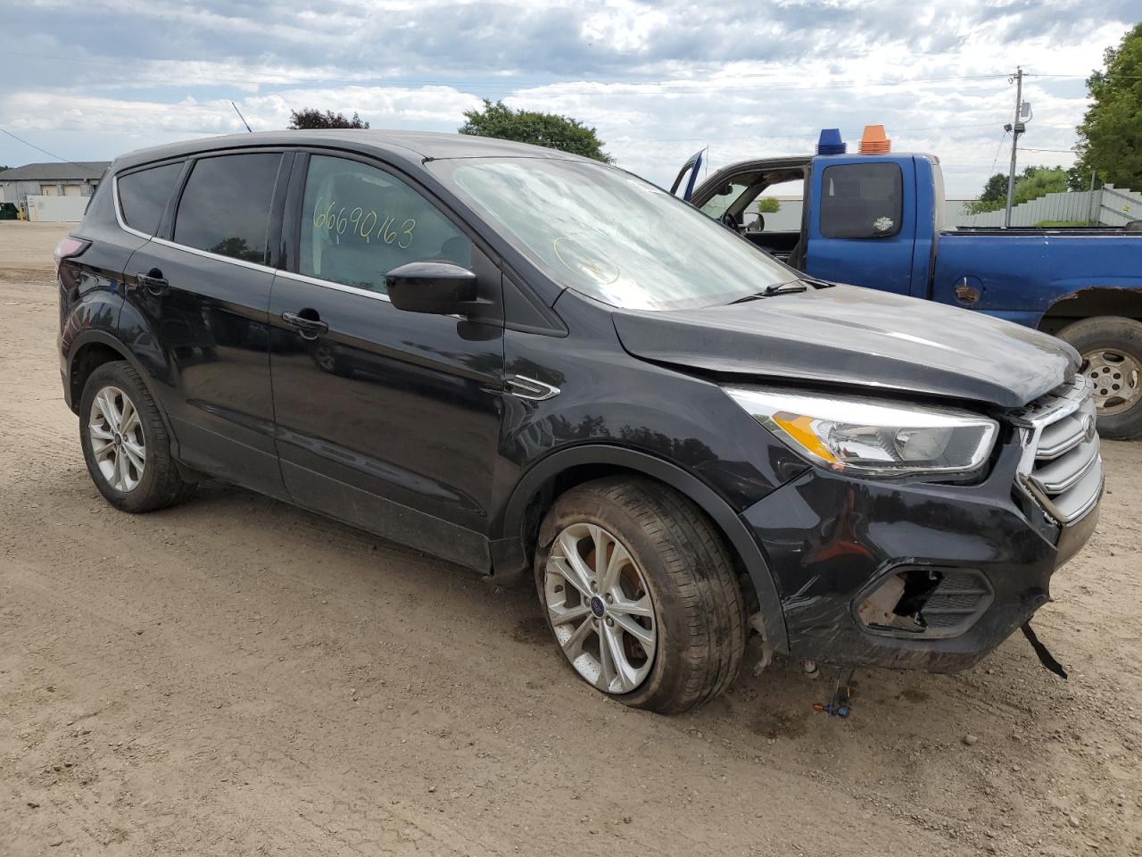 Photo 3 VIN: 1FMCU9GD6HUE05469 - FORD ESCAPE 