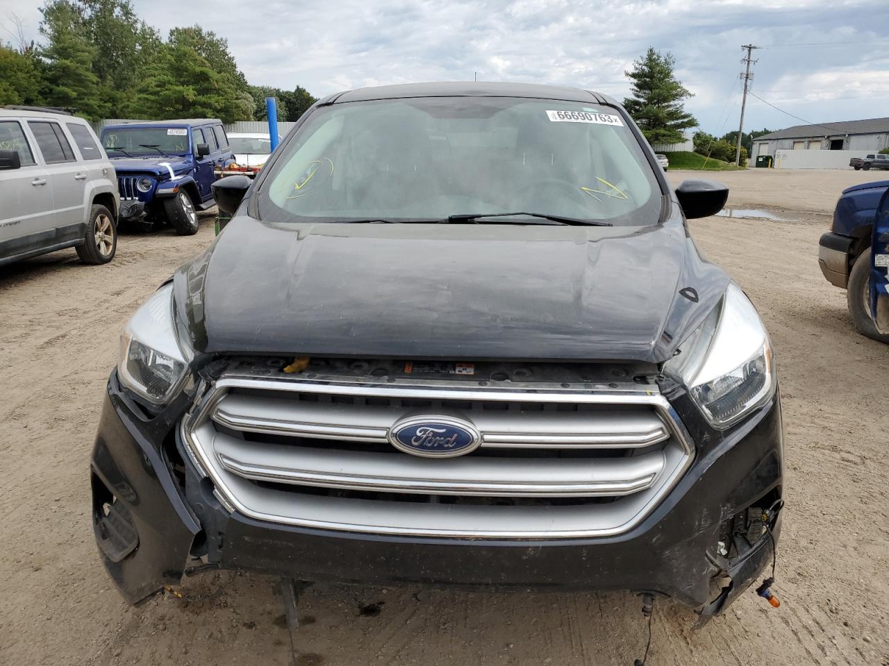 Photo 4 VIN: 1FMCU9GD6HUE05469 - FORD ESCAPE 