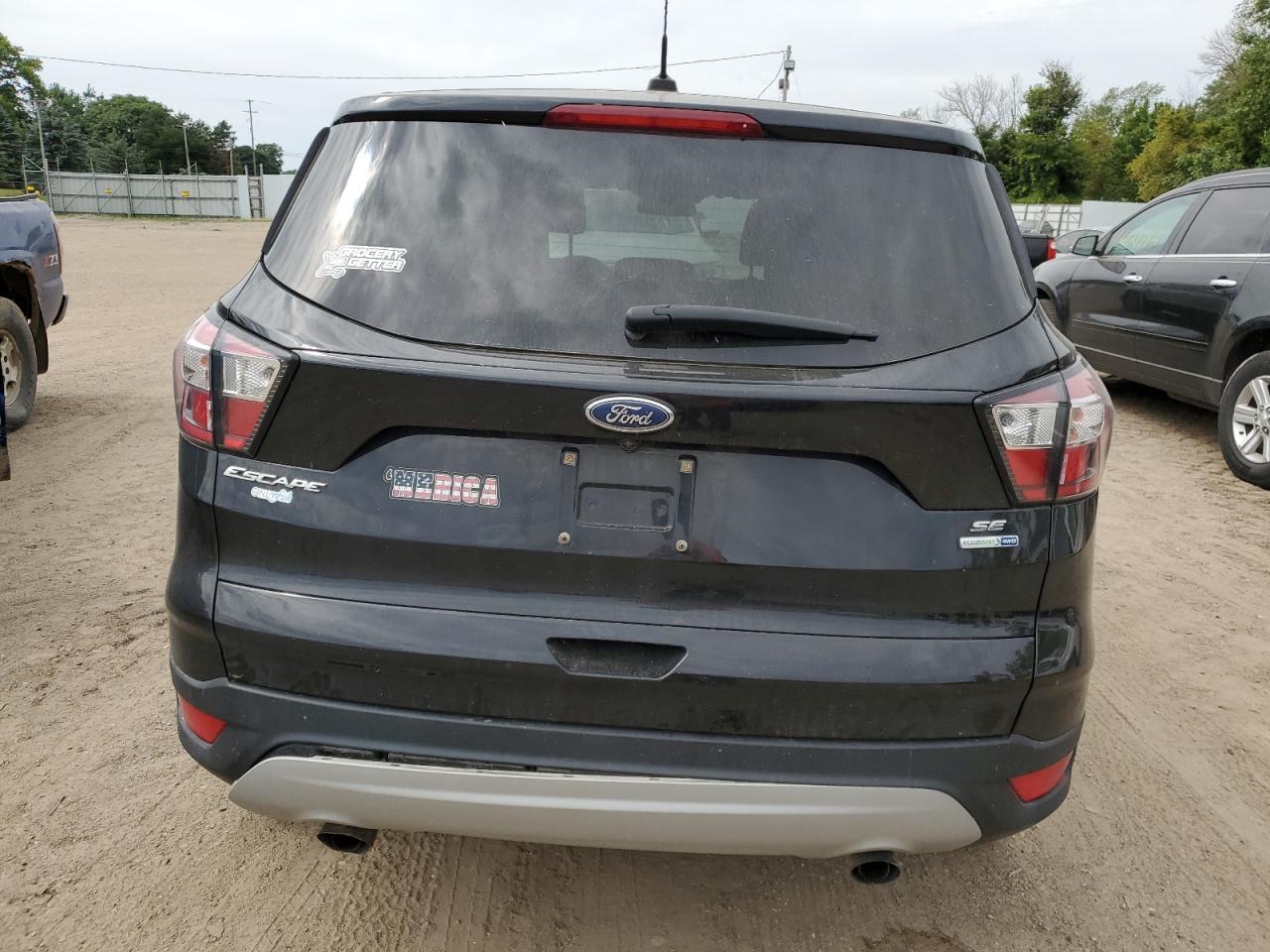 Photo 5 VIN: 1FMCU9GD6HUE05469 - FORD ESCAPE 