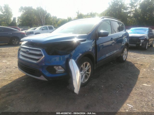 Photo 1 VIN: 1FMCU9GD6HUE92757 - FORD ESCAPE 