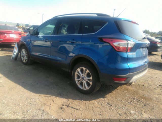 Photo 2 VIN: 1FMCU9GD6HUE92757 - FORD ESCAPE 