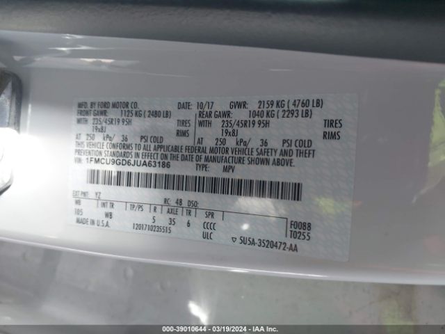 Photo 8 VIN: 1FMCU9GD6JUA63186 - FORD ESCAPE 