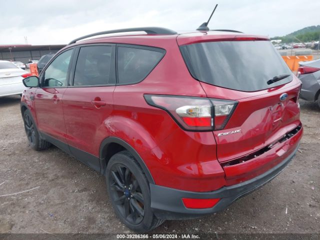 Photo 2 VIN: 1FMCU9GD6JUA63821 - FORD ESCAPE 