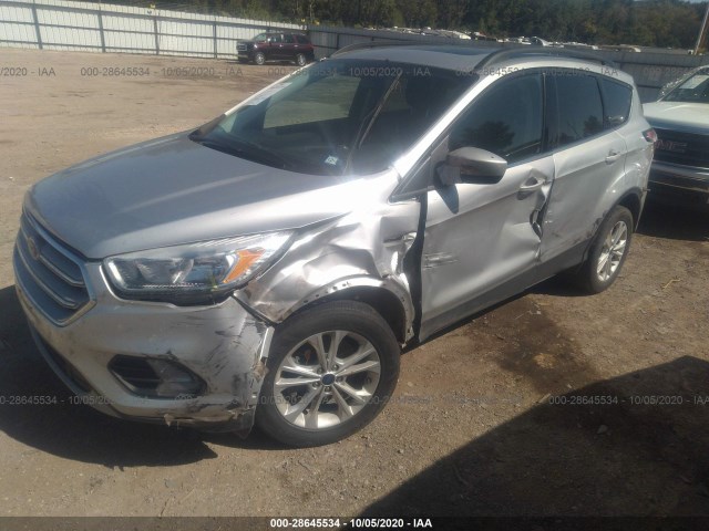 Photo 1 VIN: 1FMCU9GD6JUA73958 - FORD ESCAPE 