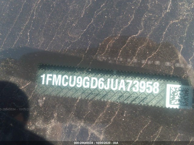 Photo 8 VIN: 1FMCU9GD6JUA73958 - FORD ESCAPE 