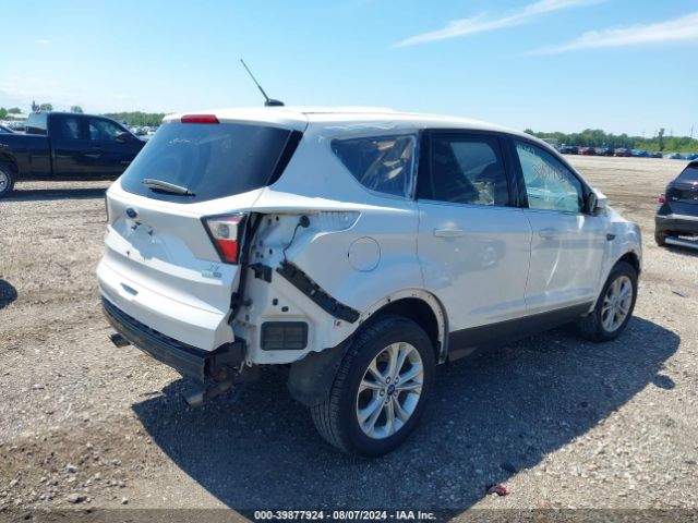 Photo 3 VIN: 1FMCU9GD6JUA83499 - FORD ESCAPE 