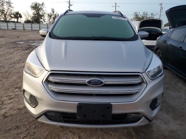 Photo 4 VIN: 1FMCU9GD6JUC00661 - FORD ESCAPE SE 