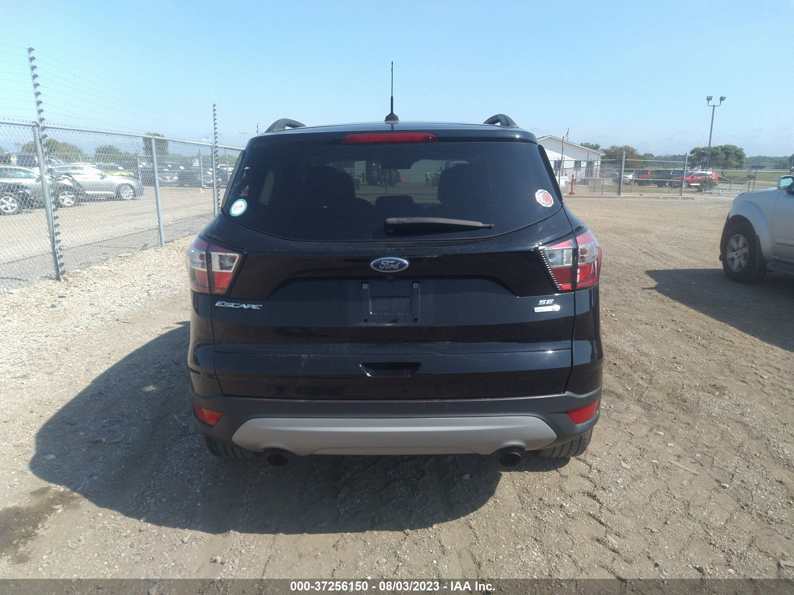 Photo 15 VIN: 1FMCU9GD6JUC40805 - FORD ESCAPE 