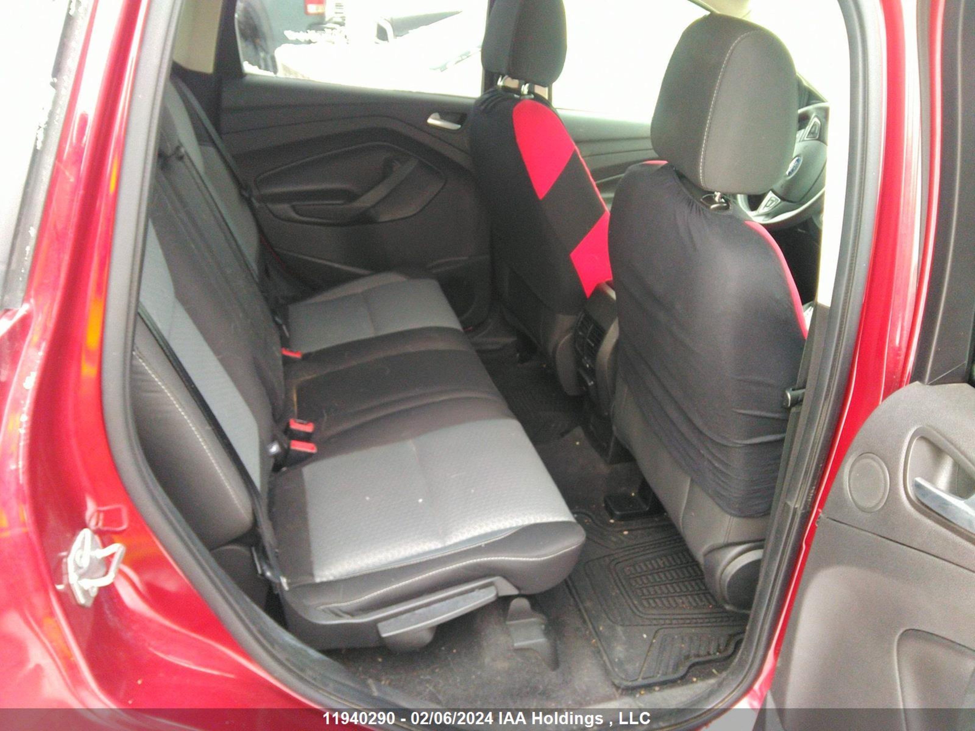 Photo 7 VIN: 1FMCU9GD7HUA34600 - FORD ESCAPE 