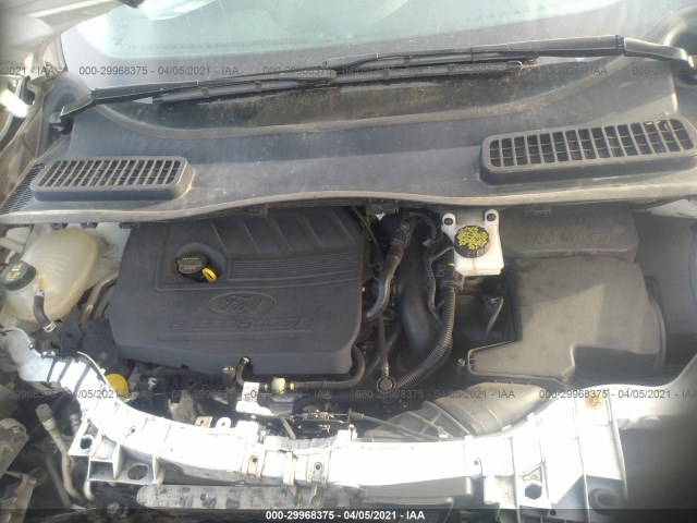 Photo 9 VIN: 1FMCU9GD7HUB82844 - FORD ESCAPE 