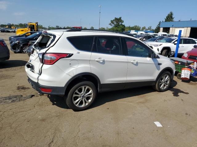 Photo 2 VIN: 1FMCU9GD7HUB99918 - FORD ESCAPE SE 