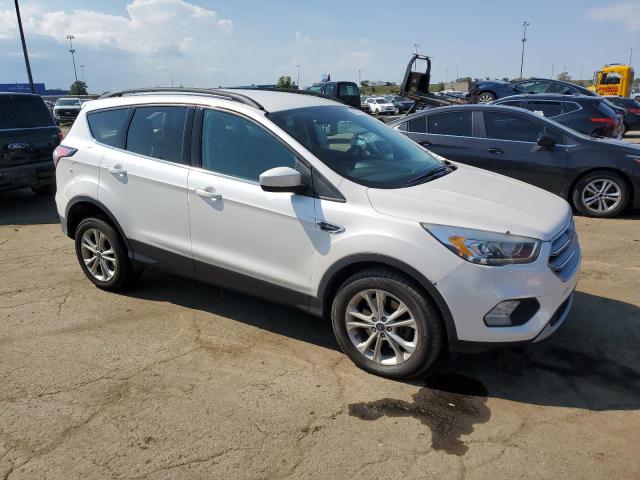 Photo 3 VIN: 1FMCU9GD7HUB99918 - FORD ESCAPE SE 