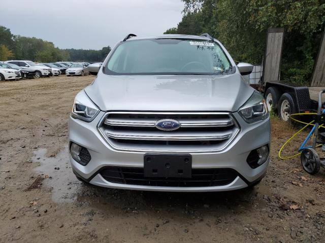 Photo 4 VIN: 1FMCU9GD7HUC35400 - FORD ESCAPE SE 