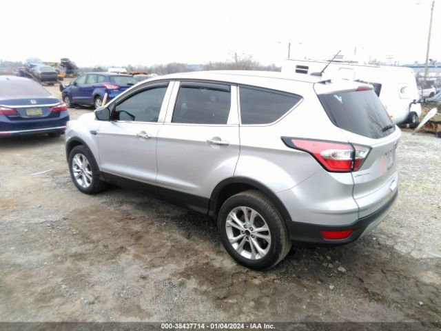 Photo 2 VIN: 1FMCU9GD7HUC41889 - FORD ESCAPE 