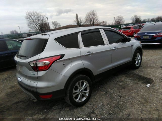 Photo 3 VIN: 1FMCU9GD7HUC41889 - FORD ESCAPE 