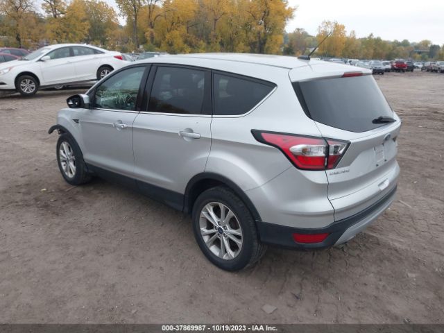 Photo 2 VIN: 1FMCU9GD7HUC94639 - FORD ESCAPE 